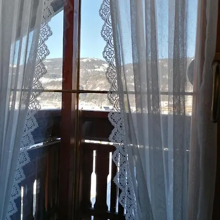 Nikolaus Und Evelyn Astner,