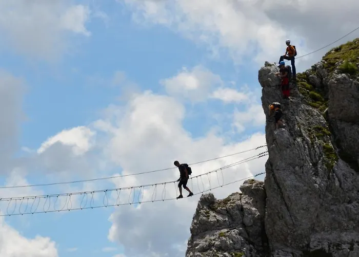 Nikolaus Und Evelyn Astner, 아파트 *